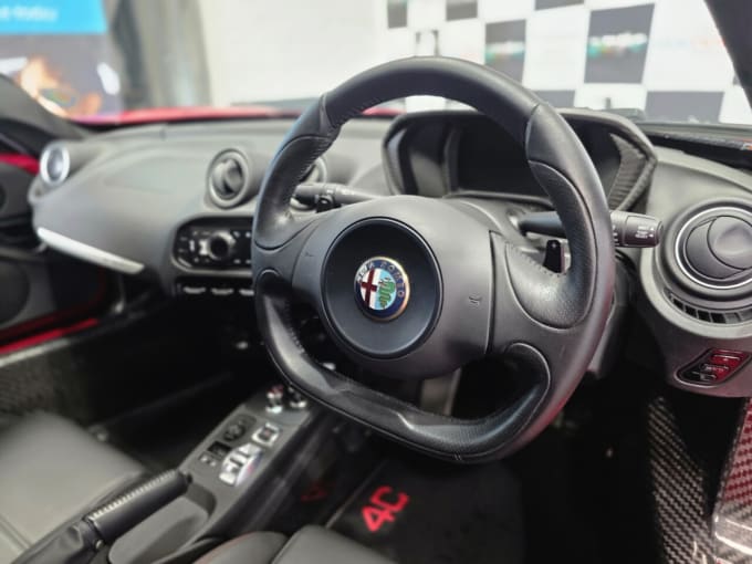 2025 Alfa Romeo 4c