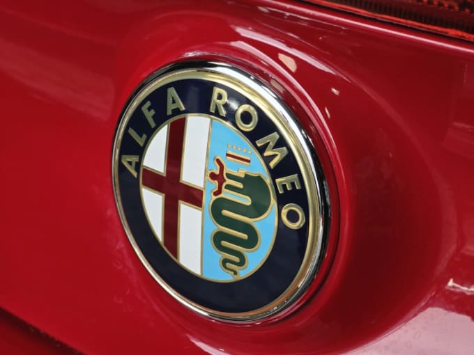 2025 Alfa Romeo 4c