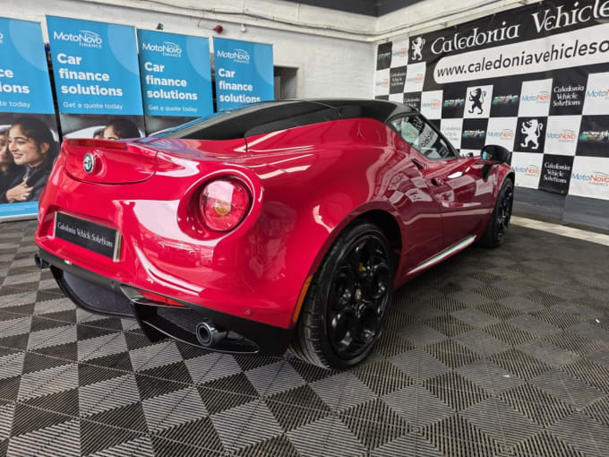 2025 Alfa Romeo 4c