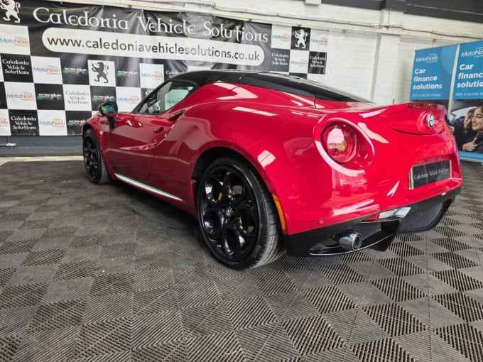 2025 Alfa Romeo 4c