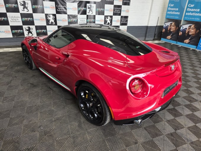 2025 Alfa Romeo 4c