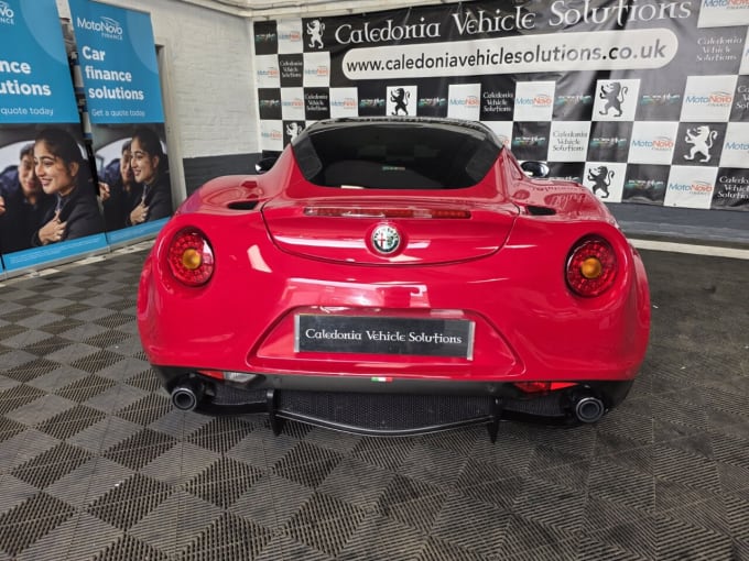 2025 Alfa Romeo 4c