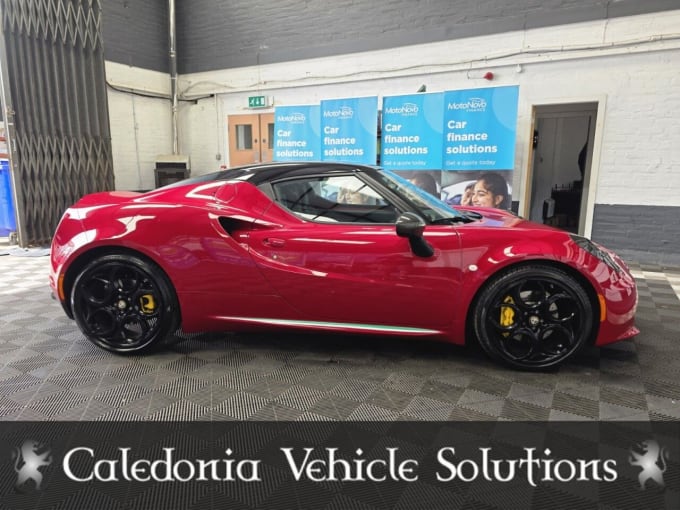2025 Alfa Romeo 4c