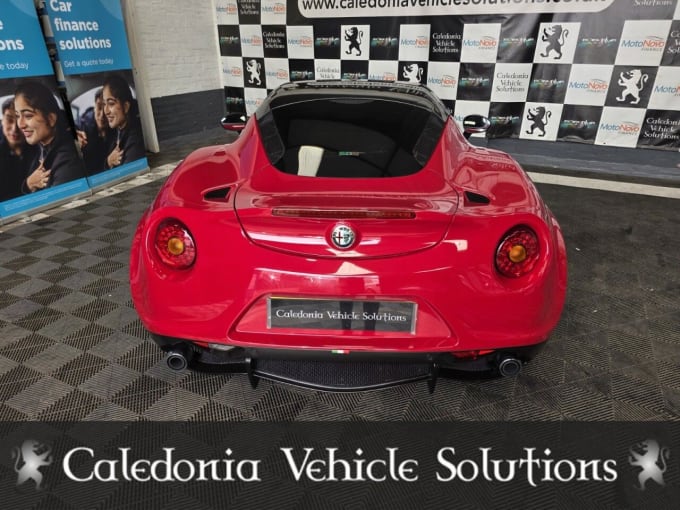 2025 Alfa Romeo 4c