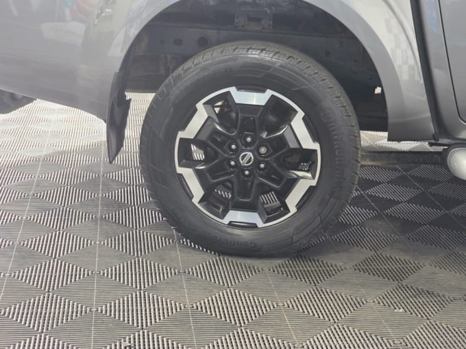 2025 Nissan Navara