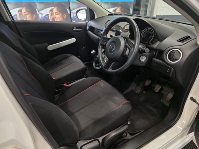 2025 Mazda Mazda2