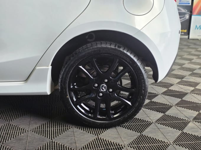 2025 Mazda Mazda2