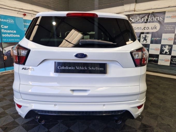 2025 Ford Kuga