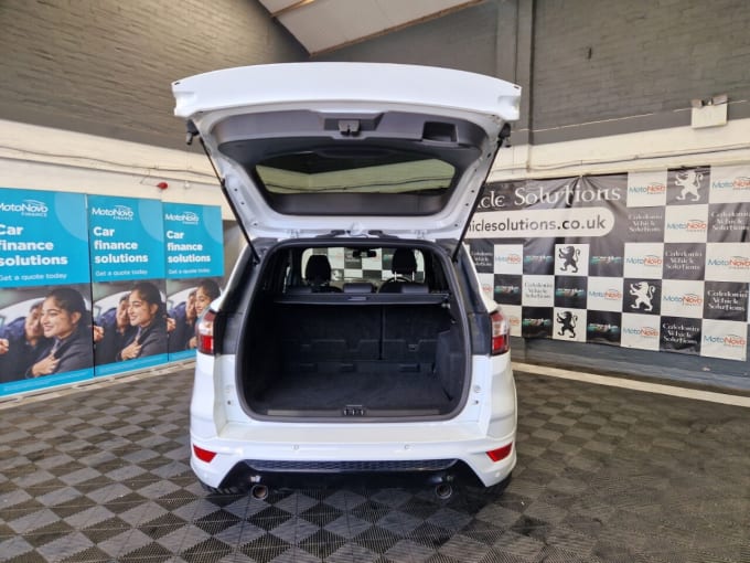 2025 Ford Kuga