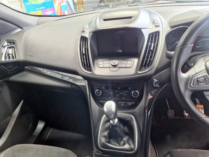 2025 Ford Kuga