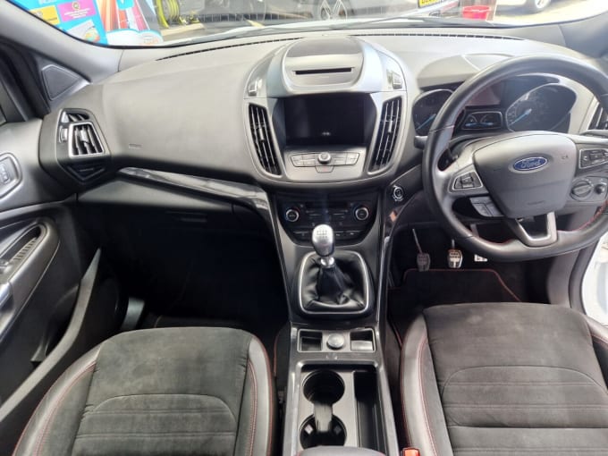 2025 Ford Kuga
