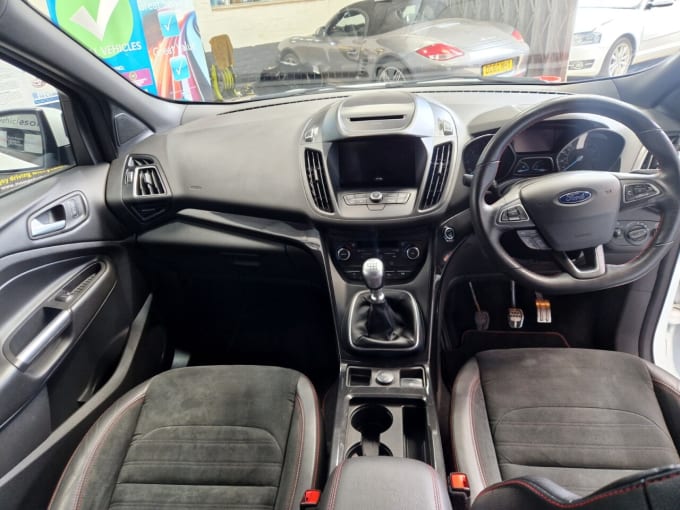 2025 Ford Kuga