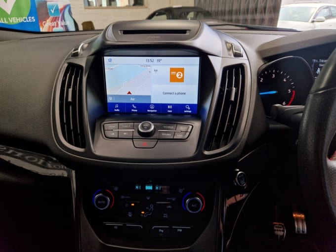 2025 Ford Kuga