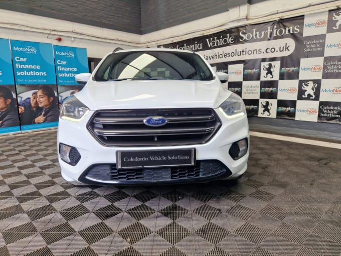 2025 Ford Kuga
