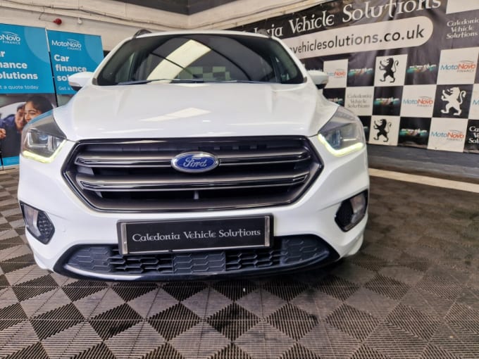2025 Ford Kuga