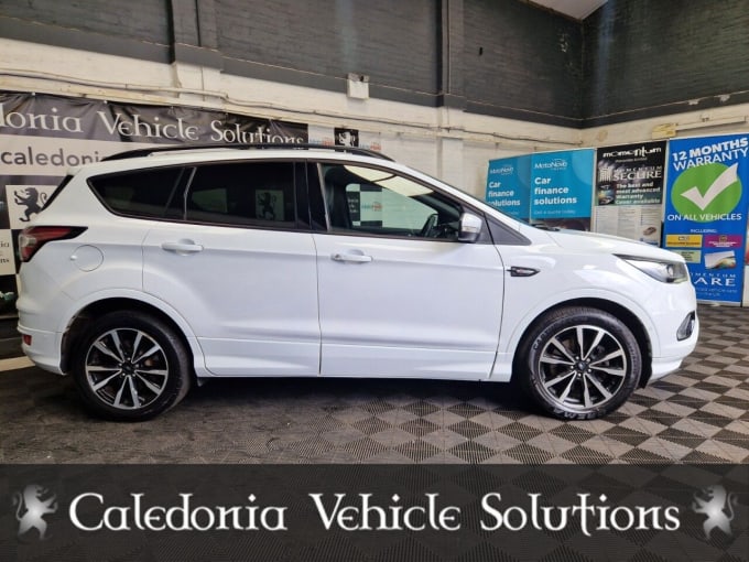 2025 Ford Kuga