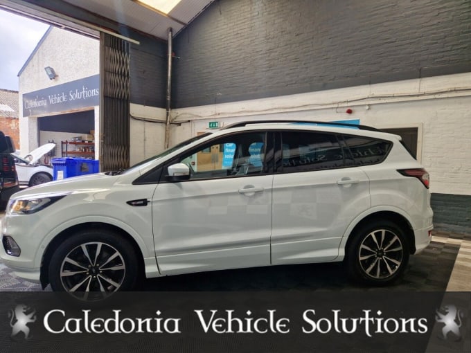 2025 Ford Kuga
