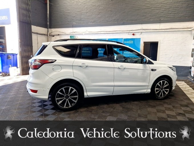 2025 Ford Kuga