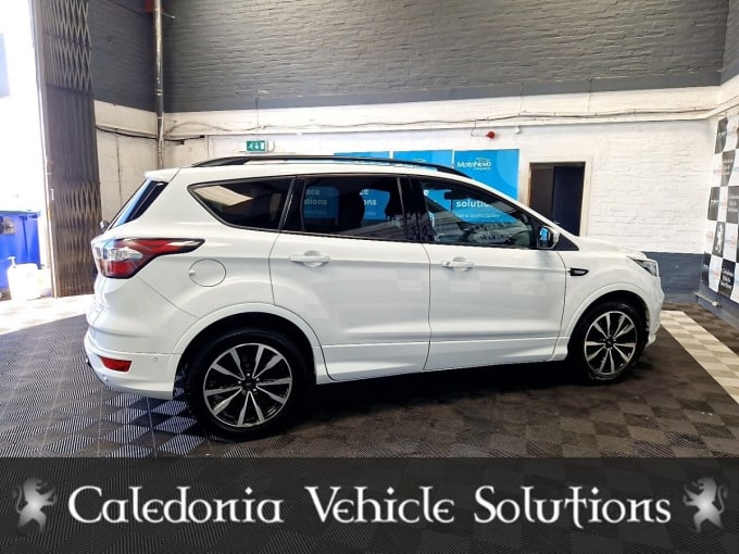 2025 Ford Kuga