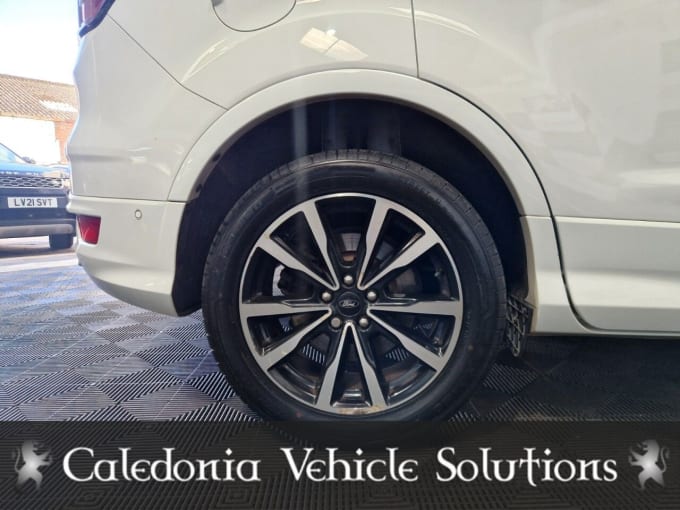 2025 Ford Kuga
