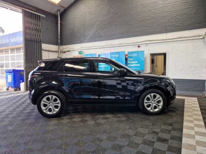 2025 Land Rover Range Rover Evoque