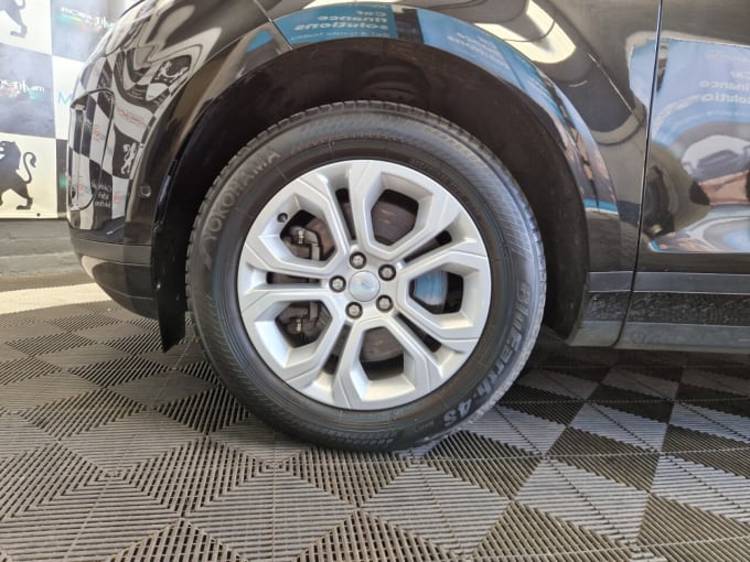 2025 Land Rover Range Rover Evoque