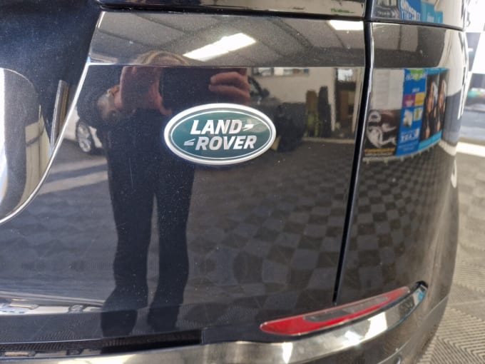 2025 Land Rover Range Rover Evoque