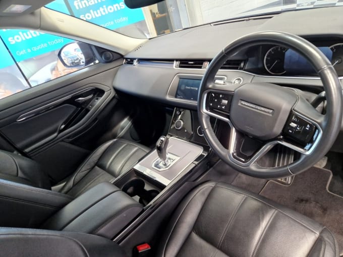 2025 Land Rover Range Rover Evoque