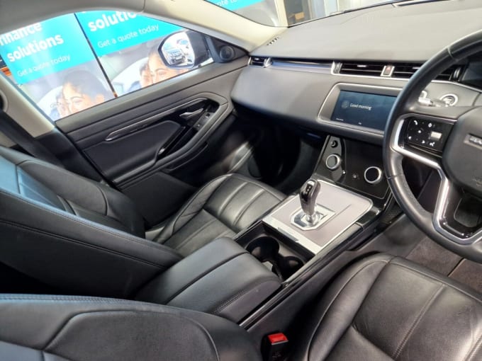 2025 Land Rover Range Rover Evoque