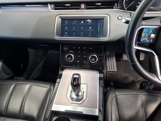 2025 Land Rover Range Rover Evoque