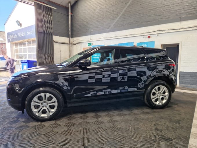 2025 Land Rover Range Rover Evoque