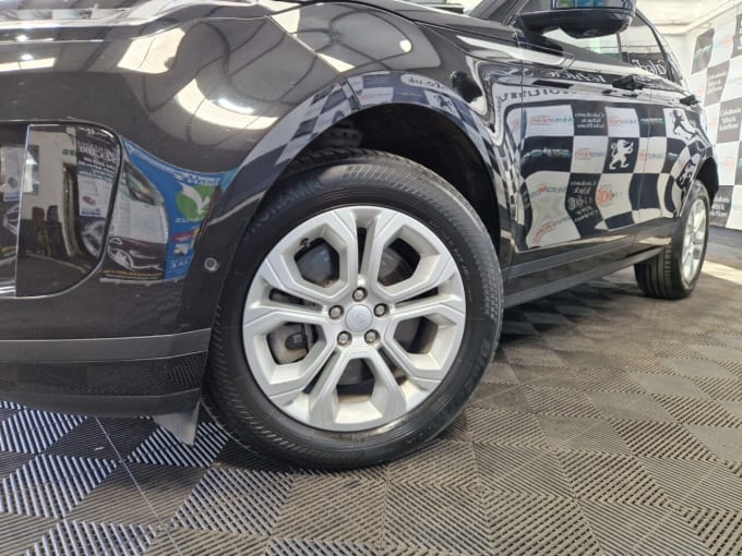 2025 Land Rover Range Rover Evoque