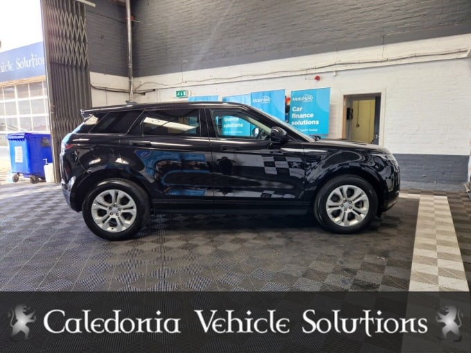 2025 Land Rover Range Rover Evoque