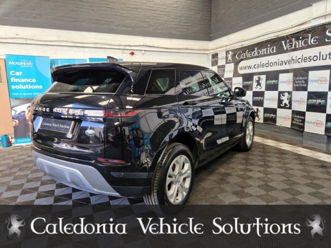 2025 Land Rover Range Rover Evoque