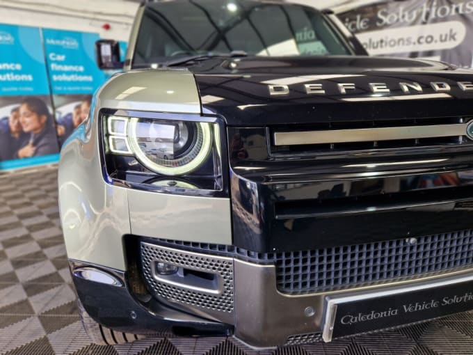 2025 Land Rover Defender