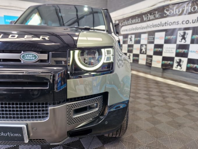 2025 Land Rover Defender