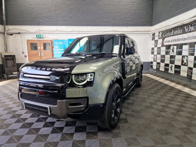 2025 Land Rover Defender