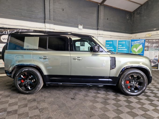 2025 Land Rover Defender