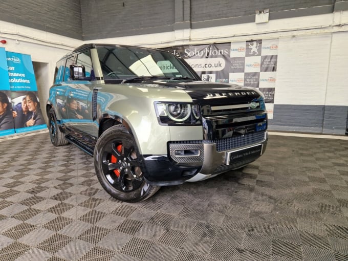 2025 Land Rover Defender