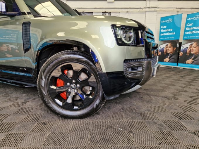 2025 Land Rover Defender
