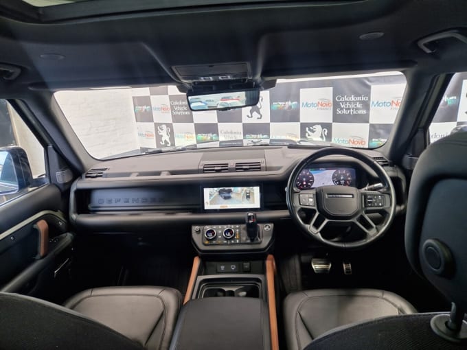 2025 Land Rover Defender