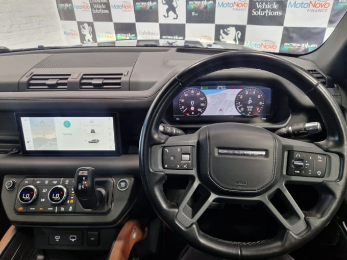 2025 Land Rover Defender