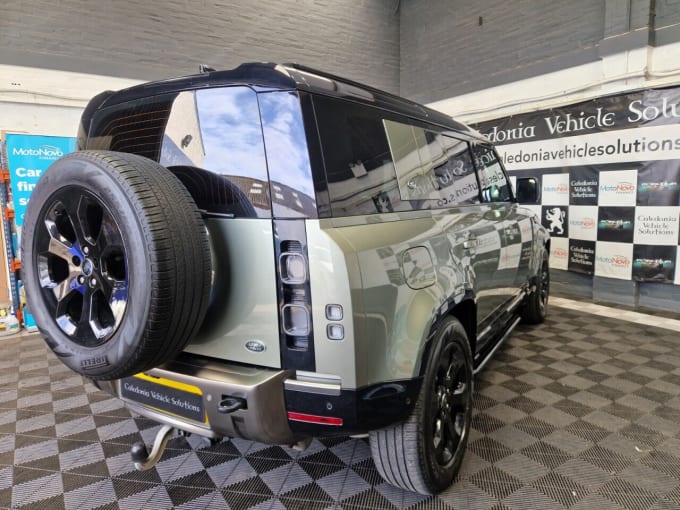 2025 Land Rover Defender