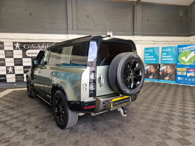 2025 Land Rover Defender
