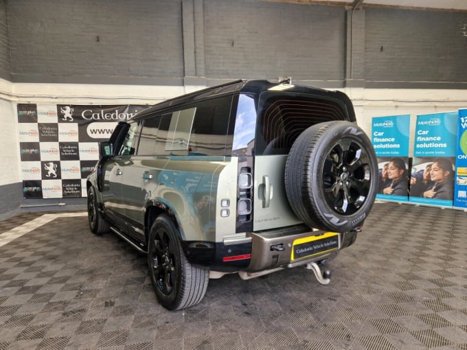 2025 Land Rover Defender