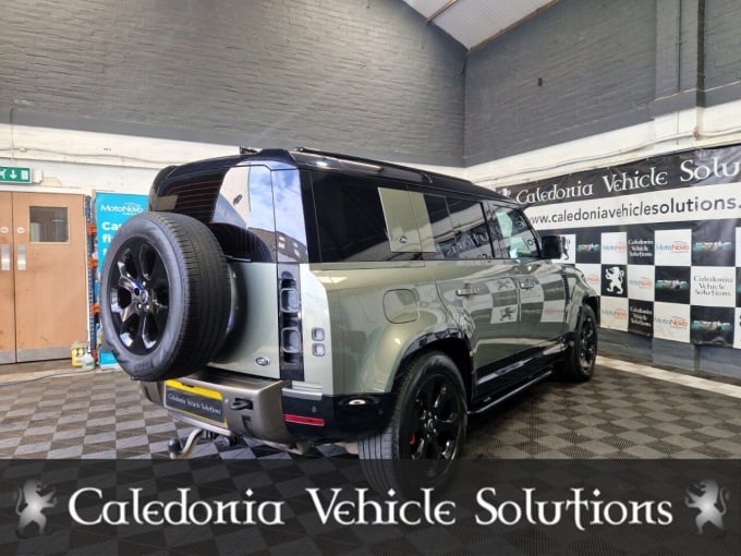 2025 Land Rover Defender