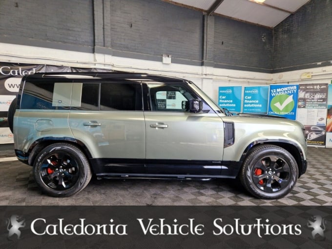 2025 Land Rover Defender