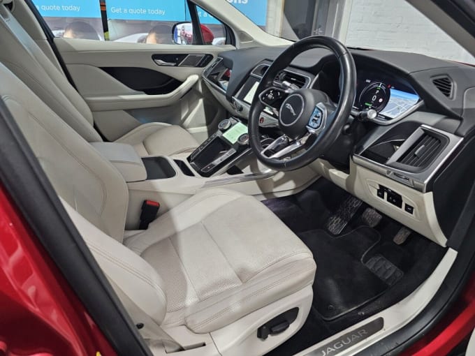 2025 Jaguar I-pace