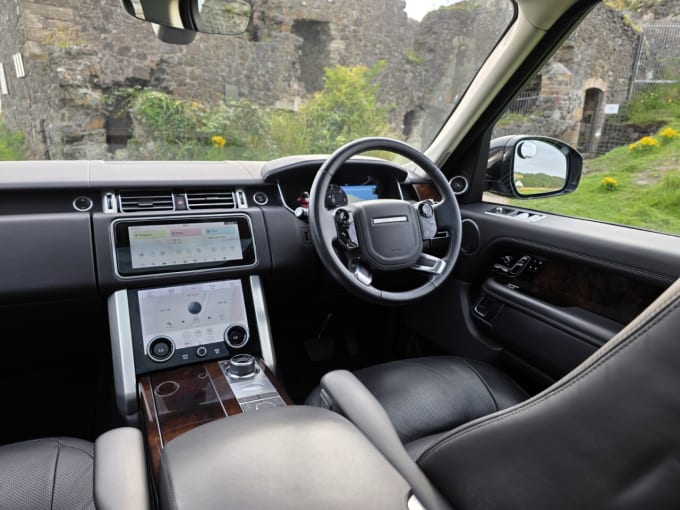 2025 Land Rover Range Rover
