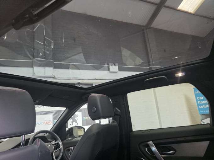 2025 Land Rover Discovery Sport